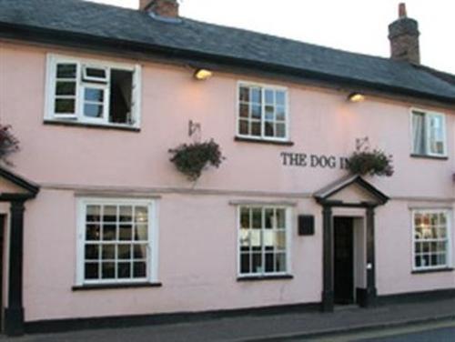 The Dog Inn Halstead  Εξωτερικό φωτογραφία